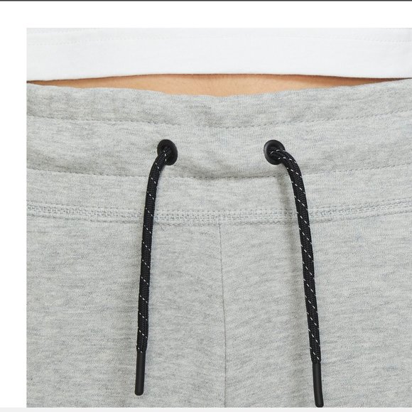Nike Sportswear Tech Fleece - Women's Large - Gray - NWT! - Picture 3 of 7